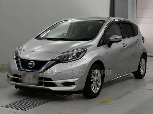 Nissan Note 1.2 Hybrid 2019 Silver