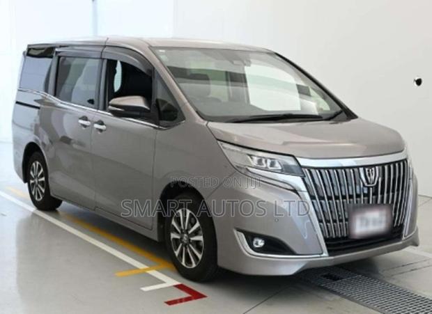 Toyota Esquire 2.0 FWD (7 seater) 2019 Brown