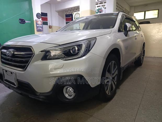 Subaru Outback Premium AWD 2020 White