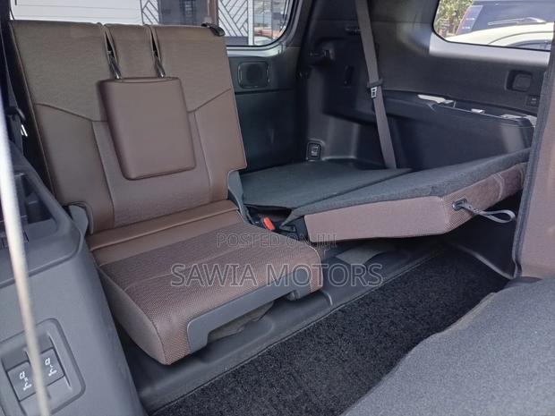 Toyota Land Cruiser Prado 2024 Black