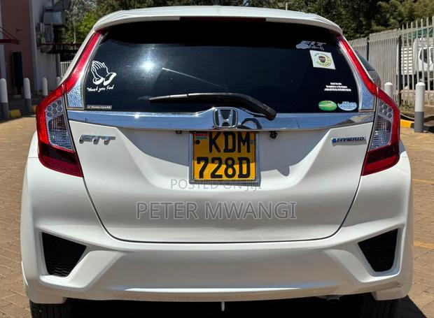 Honda Fit 2016 White