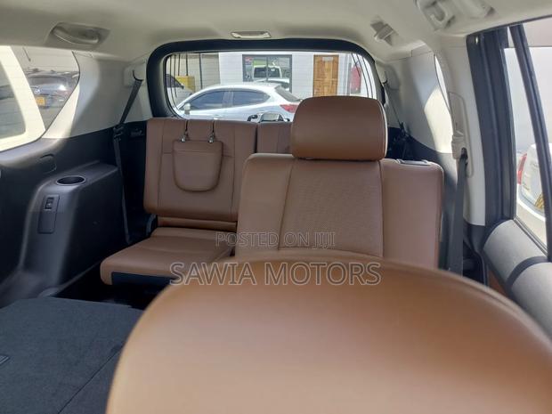 Toyota Land Cruiser Prado 2.8 2021 White