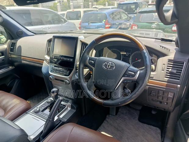 Toyota Land Cruiser 2019 Black