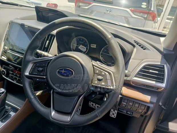 Subaru Forester Premium AWD 2020 Silver
