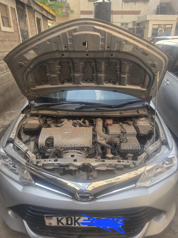 Toyota Corolla Fielder 2015 Silver
