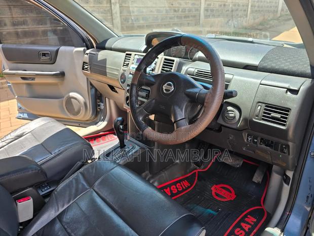 Nissan X-Trail 2006 Blue