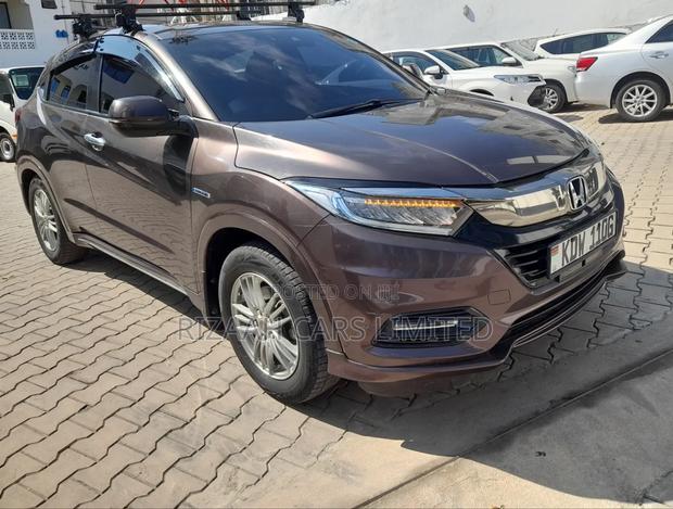 Honda Vezel 1.5 Hybrid 2WD 2018 Purple