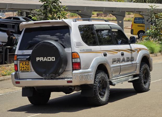Toyota Land Cruiser Prado 1998 Silver