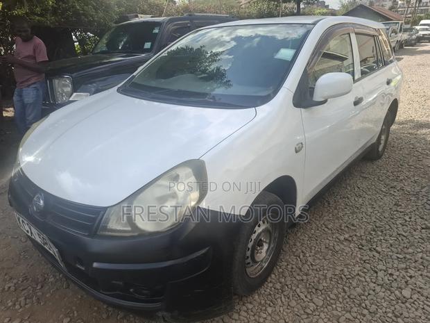 Nissan Advan 2012 White