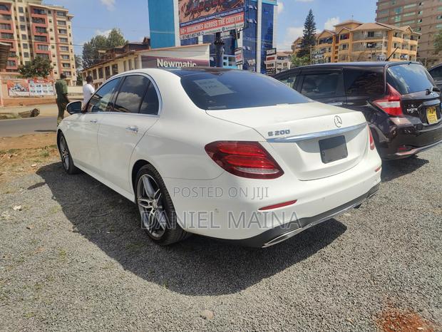 Mercedes-Benz E200 2017 White