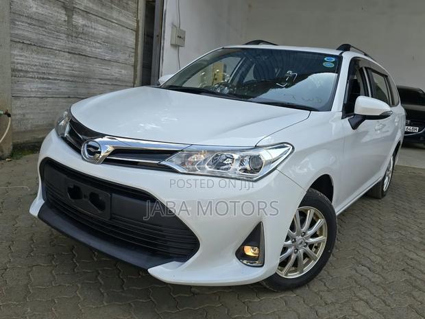 Toyota Corolla Fielder 2019 White