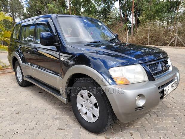 Mitsubishi Pajero 2003 Blue
