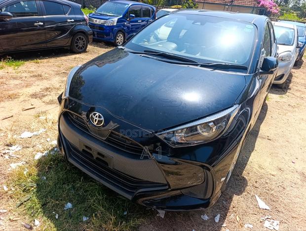 Toyota Yaris 2020 Matt Black