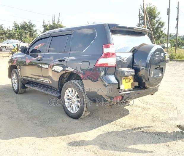 Toyota Land Cruiser Prado 2013 Black