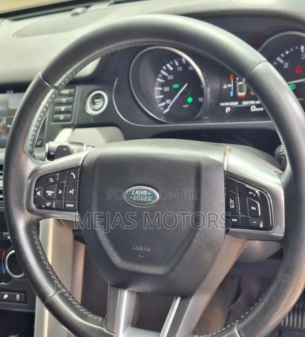 Land Rover Discovery Sport 2015 Black