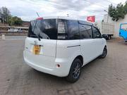 Toyota Sienta 2015 White for sale