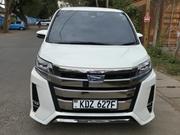 Toyota Noah 2.0 FWD (7 Seater) 2019 White for sale