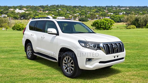 Toyota Land Cruiser Prado 2.8 2019 Pearl