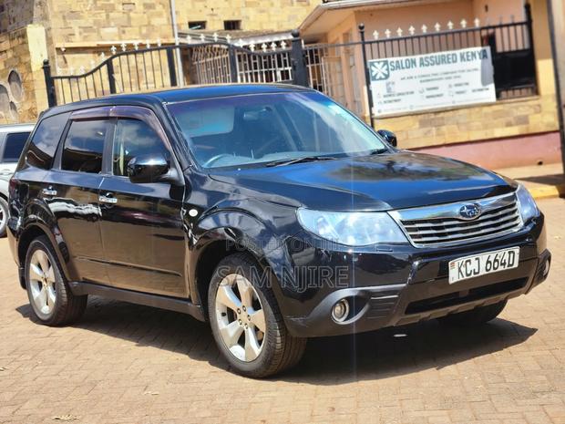 Subaru Forester 2010 Black