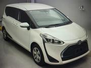 Toyota Sienta 1.5 FWD (6-seater) 2019 White for sale