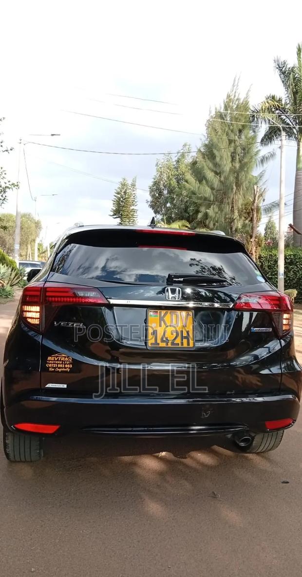 Honda Vezel 2018 Black