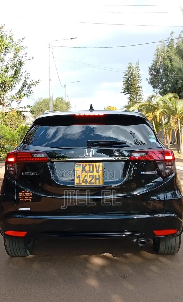 Honda Vezel 2018 Black