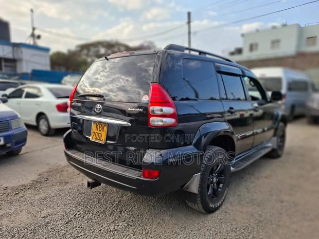 Toyota Land Cruiser Prado 3.0 D-4D 5dr 2005 Black