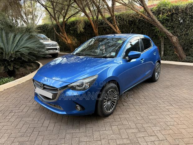 Mazda Demio 2014 Blue