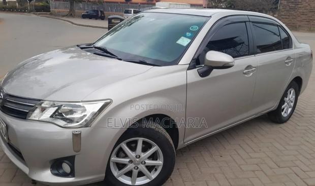 Toyota Axio 1.5 G 2WD 2012 Silver