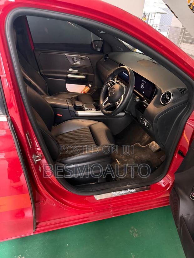 Mercedes-Benz B-Class B180 Petrol 2018 Red