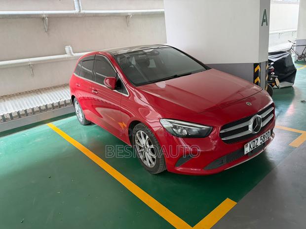 Mercedes-Benz B-Class B180 Petrol 2018 Red