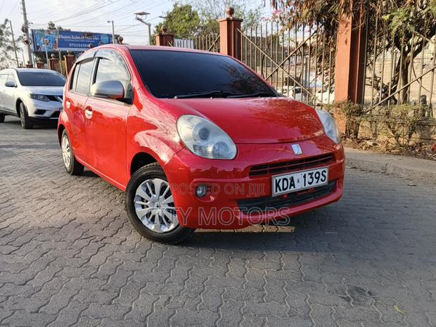 Toyota Passo 1.0 FWD 2014 Red