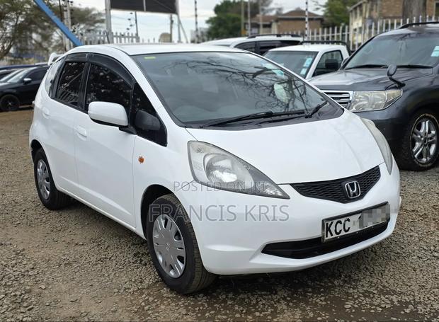 Honda Fit 2008 Pearl