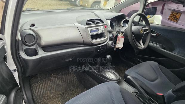 Honda Fit 2008 Pearl