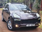 Porsche Cayenne 2016 Purple for sale