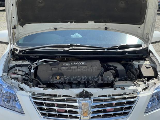 Toyota Premio 2014 White