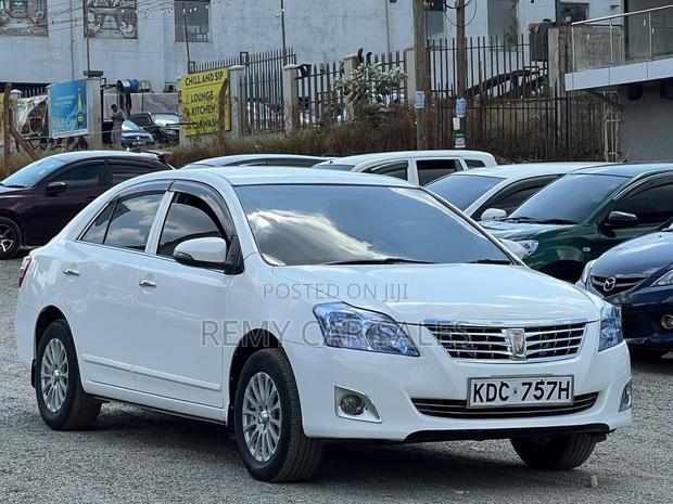 Toyota Premio 2014 White