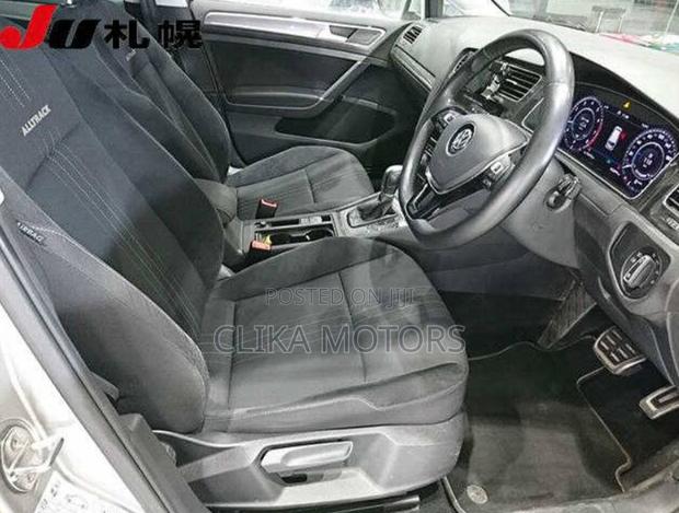Volkswagen Golf Alltrack 2016 Silver