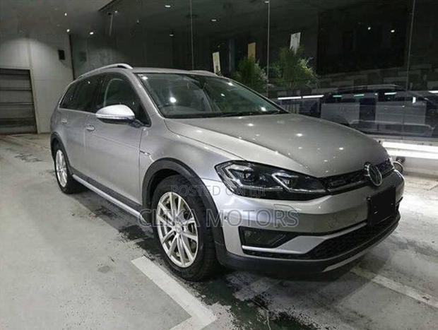Volkswagen Golf Alltrack 2016 Silver