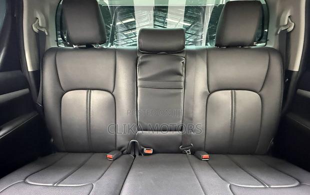 Toyota Hilux Revo Double Cab Deisel 2.4 AWD 2021 Green