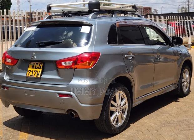 Mitsubishi RVR 2.0 2011 Gray