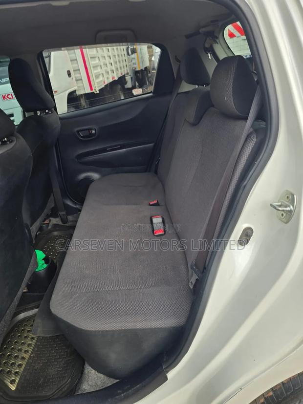 Toyota Vitz 2013 White