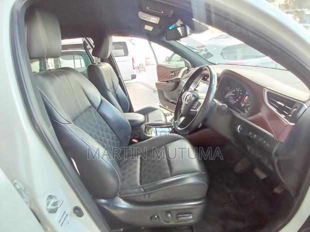 Toyota Harrier 2.0 2020 White