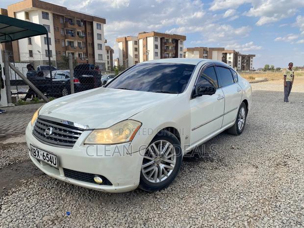 Nissan Fuga 2006 White