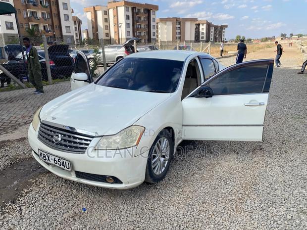 Nissan Fuga 2006 White