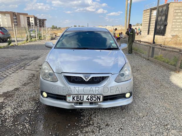 Toyota Caldina 2006 Silver
