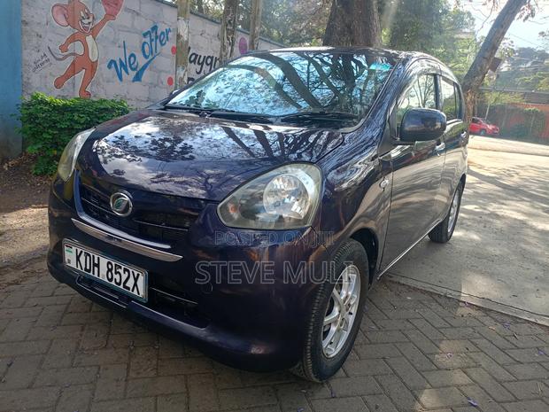 Daihatsu Mira 2015 Purple