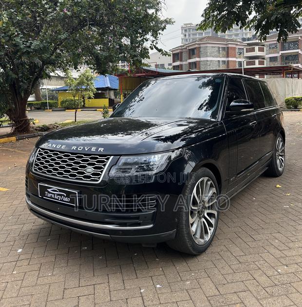 Land Rover Range Rover Vogue 2018 Black
