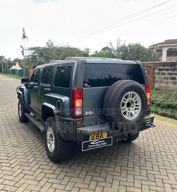 Hummer H3 2007 Gray