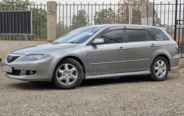 Mazda Atenza 2004 Gray